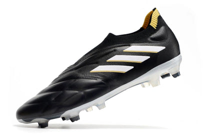 Chuteira Adidas Copa Pure+ Campo FG - Preto/Branco